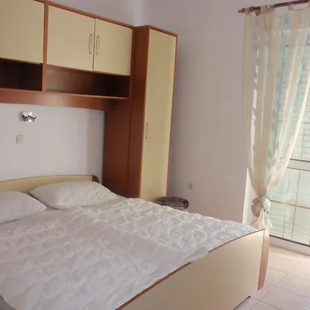 Lucica 3120
